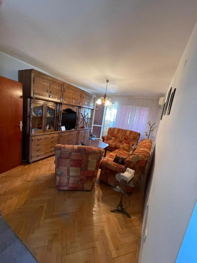 D&N Apartman Bar Luaran gambar
